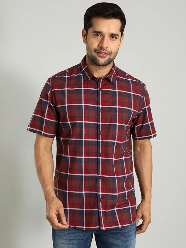 Indian Terrain Men's Regular Fit Half Sleeve Checkered Multicolor Shirt
